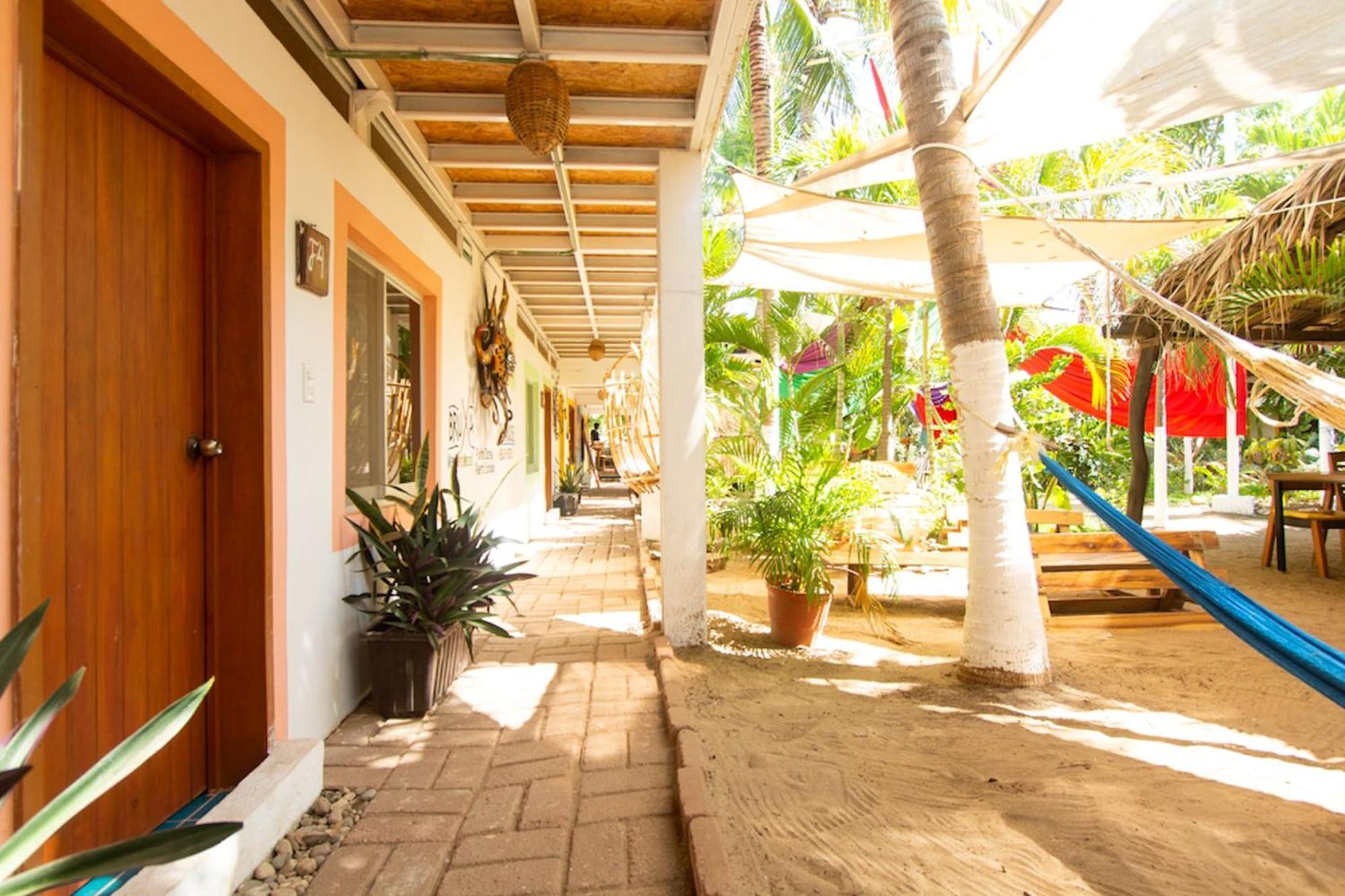 Frida Paradise Beach Hotel - Punta Zicatela Brisas de Zicatela Exteriör bild